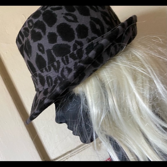 Kirina Zabett for Target leopard wool - Picture 4 of 7